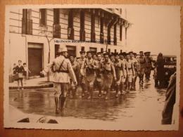 PHOTO 18X13 - ALGER 9 JUIN 1940 MANIFESTATION ANCIENS COMBATTANTS GOUVERNEUR GENERAL DE L'ALGERIE TIRAGE D'EPOQUE OFALAC - War, Military