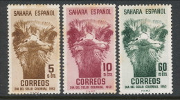 Spanish Sahara 1952, Edifil # 98-100. Dia Del Sello, MH (*) - Spanish Sahara
