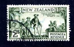 5896x)  New Zealand 1935  ~ Scott # 197 ~ Used ( Cat. $30.00-)~ Offers Welcome! - Usati