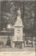 Formerie  60  Monument Des Défenseurs  CPA 1918 - Formerie