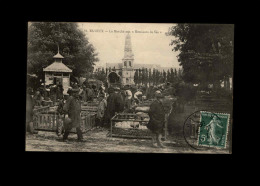 Delcampe - 14 - BAYEUX - Marché Aux Porcs - Bayeux