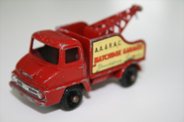 Matchbox Lesney 13C4 THAMES WRECK TRUCK - Regular Wheels, Issued 1961, Scale 1/64 - Matchbox