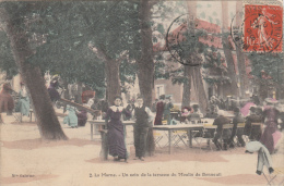 L A MARNE - UN COIN DE LA TERRASSE DU MOULIN DE BONNEUIL - Bonneuil Sur Marne