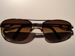 VINTAGE : ANCIENNE PAIRE DE LUNETTES DE SOLEIL  - LACOSTE - - Sun Glasses