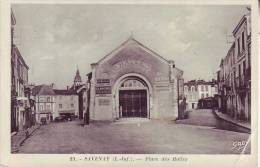 44 SAVENAY - Place Des Halles - D5 160 - Savenay