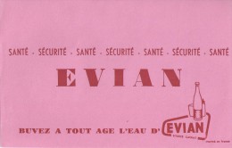 Eau  "  EVIAN  "        -   Ft  =  13 Cm  X  21 Cm - Alimentaire