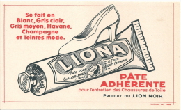 Buvard Publicitaire Impeccable, Lion Noir, Pâte Liona Pour Chaussures, Casques Coloniaux - Chaussures