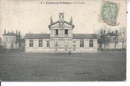 FONTENAY TRESIGNY - Les Ecoles - Fontenay Tresigny