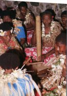 (707) Fiji Making Music - Ile De Fidji - Fidji