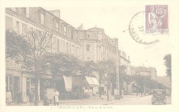 77.  CHELLES.  AVENUE DE LA GARE.  DEVANTURES COMMERCES.  ANIMATION.  BEAU PLAN. - Chelles