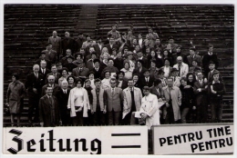 Postcard - Photography At The Stadium    (12009) - Autres & Non Classés