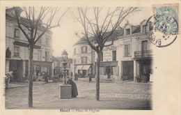 PLACE DE L'EGLISE - Deuil La Barre