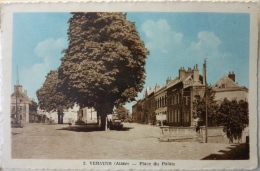 Place Du Palais - Vervins