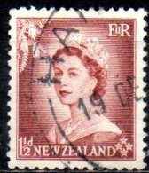 NEW ZEALAND 1953 Queen Elizabeth II  -11/2d. - Brown FU - Usati