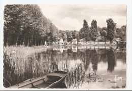 Essonne - 91 - Orsay - Le Lac En 1963 - Orsay