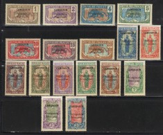 CAMEROUN N° 67 à 83 * - Unused Stamps