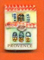 Feve  Porcelaine - La Brioche Doree - Provence - Regioni
