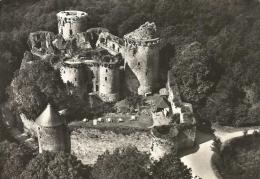 TONQUEDEC - Vue Aérienne - Ruines Du Château - C.P. En Noir Et Blanc - Tonquédec