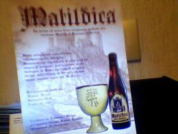 PUBBLICITA  BIRRA MATILDICA REGGIO EMILIA MATILDE CANOSSA SFONDO IL CASTELLO 2010 EH2179 - Alcolici