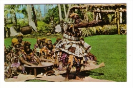 FIDJI  /  PRESENTATION OF YANQONA ( Kava ) , Traditionnal Drink  /  Photo. C. STINSON At BEACHCOMBER HOTEL , DEUBA - Figi