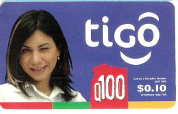 TARJETA TIGO DE GUATEMALA DE 100 QUETZALES CHICA GUIÑANDO EL OJO - Guatemala