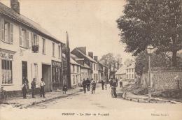 ( CPA 60 )  FROISSY  /  La Rue De Breteuil  - - Froissy