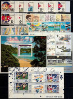 J0004 NEW ZEALAND, Small Lot Of 24 Stamps & 3 M-sheets, MNH (less Than Half Face Value) - Unused Stamps