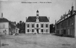 Place De La Mairie - Chatillon Coligny