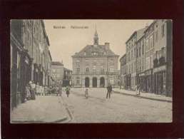57 Boulay Bolchen Rathausplatz édit. Leo Louis , Animée - Boulay Moselle