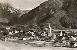 CPSM - TORENS (74) - Vue Sur Le Village , Le Cimetère Et Le Château - Au Fond,le Plateau Des Glières - Thorens-Glières