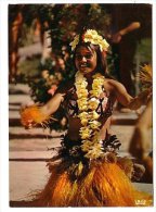 Danseuse D´aparima - Danse Assise - Cliché Bernard Hermann - Polynésie Française