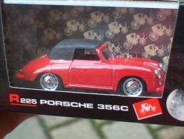 BRUMM -  R 225 - PORSCHE 356 C SPYDER CHIUSA   AVEC SA BOITE Scala 1/43 - Brumm