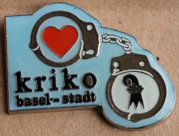 I LOVE KRIKO POLIZEI BASEL STADT - POLICE VILLE DE BALE VILLE - SUISSE - MENOTTES - COEUR  -    (7) - Polizei