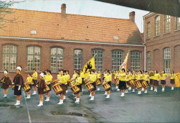 Izegem  Drumband Zonnemeisjes Van St Frans - Izegem