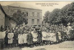 CPA (60)  CREVECOEUR LE GRAND  L Ecole Des Filles - Crevecoeur Le Grand