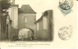 CPA  LANGON, Ancienne Porte De La Ville, Rue Du Port De Bazas   8696 - Langon