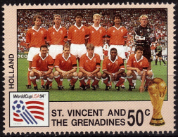 SAINT VINCENT  N ° 2109  * *  (  Pays Bas )    Cup 1994 Football  Soccer  Fussball - 1994 – Vereinigte Staaten