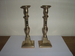 2 Bougeoirs Anciens En Cuivre - Kupfer