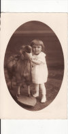 Carte Postale Photo Jeune Fille  Avec Sa Chèvre Ou Mouton ??  JOUET - - Photographie