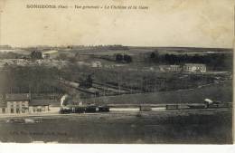 CPA (60)     SONGEONS Vue Generale Le Chateau Et La Gare - Songeons