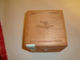 BOITE A CIGARES  VIDE    ( FLOR DE SELVA  ) - Empty Tobacco Boxes