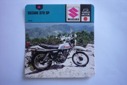 Transports - Sports Moto - Carte Fiche Moto -  Suzuki 370 Sp  - 1978 ( Description Au Dos De La Carte ) - Motorcycle Sport