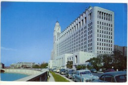 Etats Unis Columbus  The Sweep Of Riverside Drive In Columbus  And The Leveque-Lincoln Tower BE - Columbus