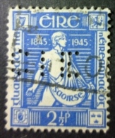 EIRE 1945: YT 102 / Mi 96 X / Hib C27 Wmk Upright / Sc 131 / SG 136, PERFIN, 2nd Choice, O - FREE SHIPPING ABOVE 10 EURO - Usados