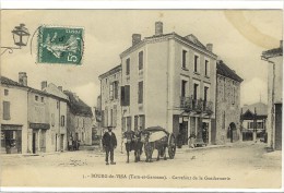 Carte Postale Ancienne Bourg De Visa - Carrefour De La Gendarmerie - Attelage - Bourg De Visa