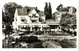 Hotel Café Restaurant - Chalet Royal - 's Hertogenbosch - & Hotel, Old Cars - 's-Hertogenbosch