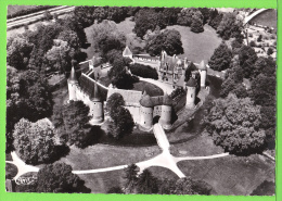 AINAY LE VIEIL / VUE AERIENNE DU CHATEAU .... / Carte Vierge De 1958 - Ainay-le-Vieil