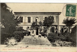 Carte Postale Ancienne Saint Etienne De Tulmont - La Mairie. Ecole De Garçons - Saint Etienne De Tulmont