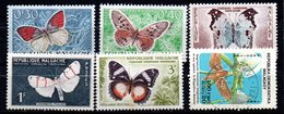 N° 341/345-756  -oblitérés   - Papillons - Madagascar - Mariposas