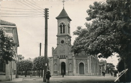 VILLENEUVE LE ROI - Eglise Saint Pierre Saint Charles - Villeneuve Le Roi